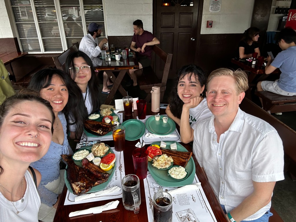 Haberman Lab members together at VSS 2024